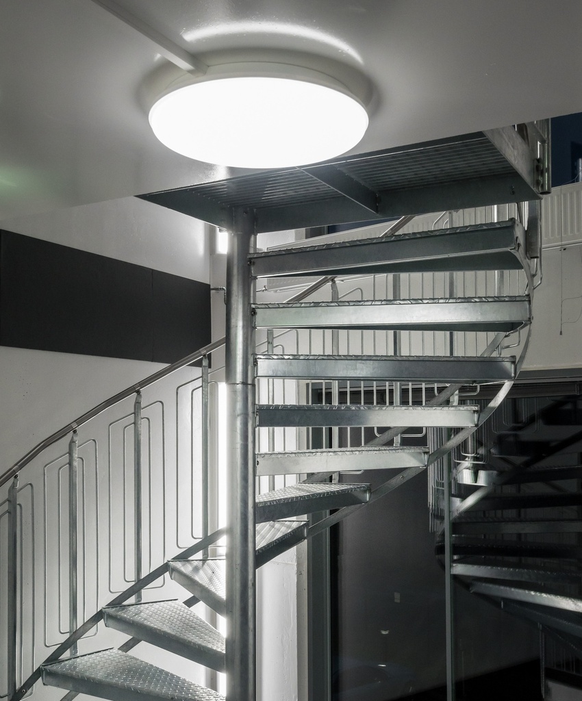 Airam Lumi Sensor luminaire 18W 4000K Radar 10-100 - Image 3