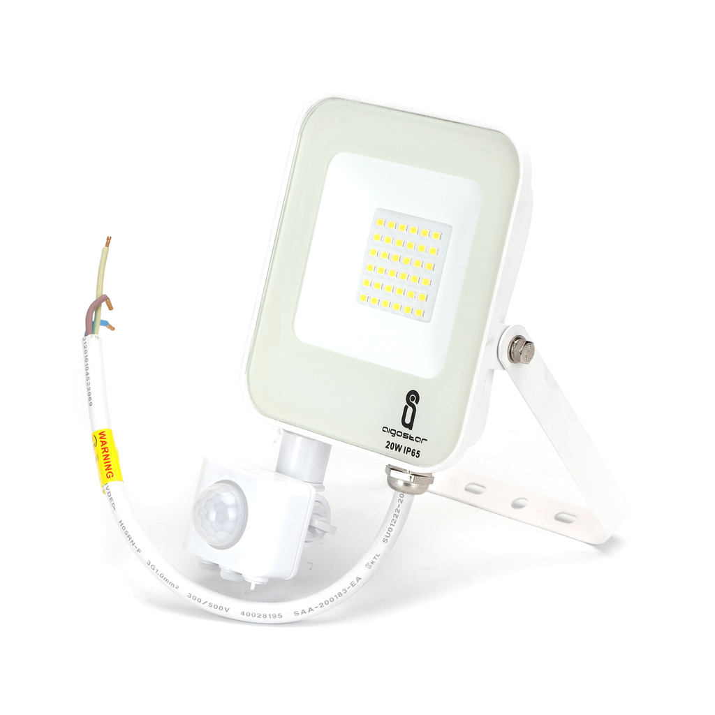 LED flood light 20W PIR 4000K IP65 IK07 - Image 2