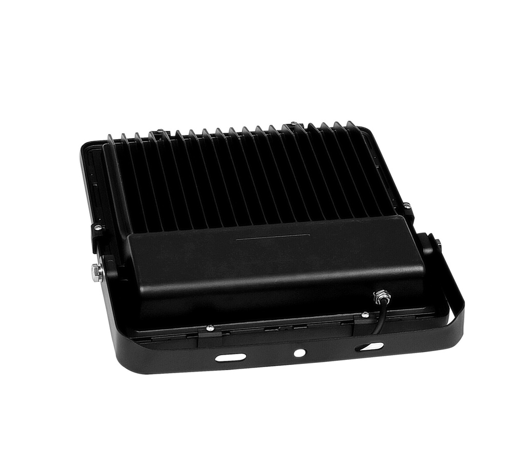 LED floodlight PRO 150W IP66 3000K 830 - Image 3