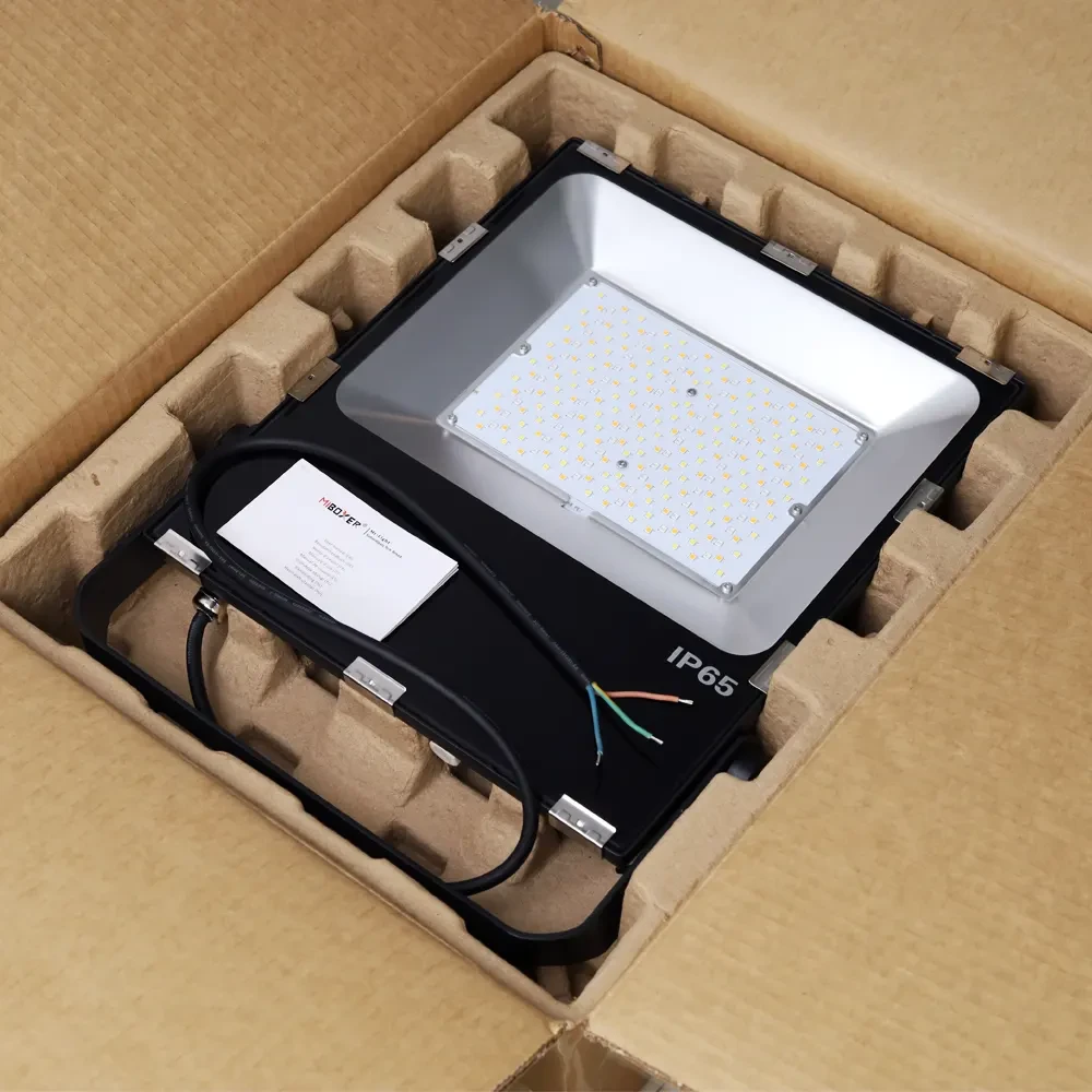 Mi-Light FUTT07ZR 100W RGB+CCT LED Floodlight (Zigbee 3.0 + 2.4G) - Image 3